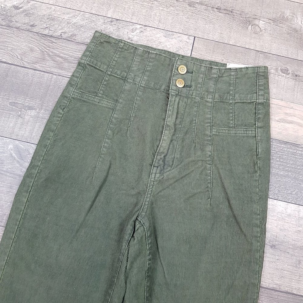 Free People Jayde Corduroy Flare Jeans 27 UK 8 Green High Rise We The Free BN - Picture 3 of 12